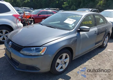 2012 Volkswagen Jetta 2.0L Tdi из США, поврежденный, VIN 3VW3L7AJ0CM400773
